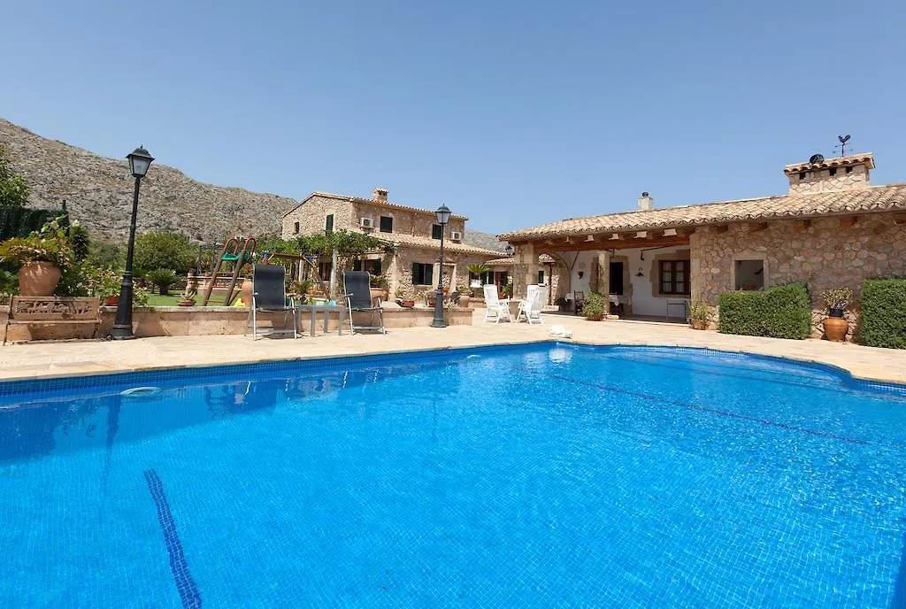 Toni Mosca Villa Pollensa 0*,