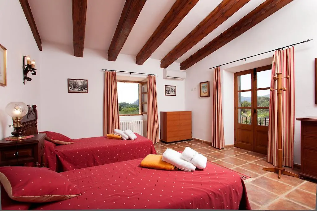 Toni Mosca Villa Pollenca Spain